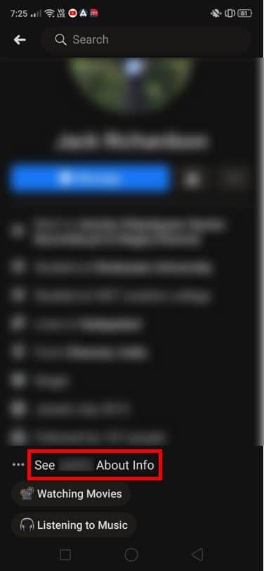 Clique na guia Sobre informações que está localizada junto com seus outros detalhes. | Como encontrar aniversários no aplicativo do Facebook?