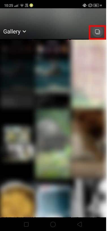 Sayfanın sağ tarafında, birden fazla resmin simgesi olan bir simge bulacaksınız.