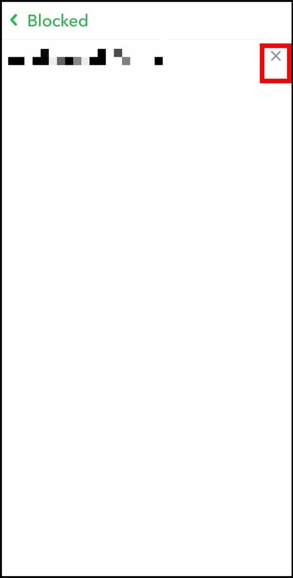 Atingeți X de lângă numele persoanei de contact.