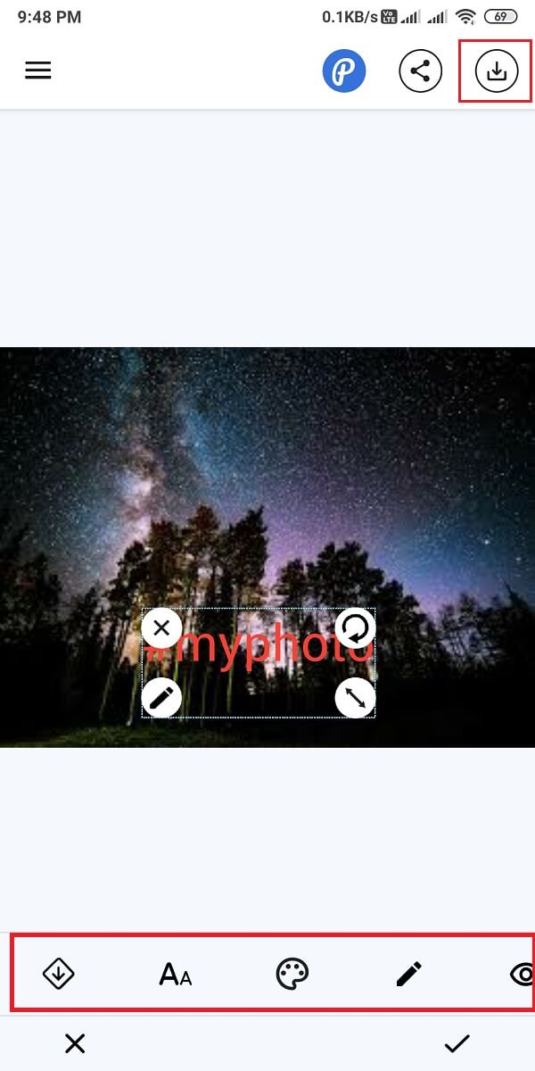 appuyez sur le texte en bas de l'écran. Vous pouvez facilement modifier la taille de la police, la couleur, etc.