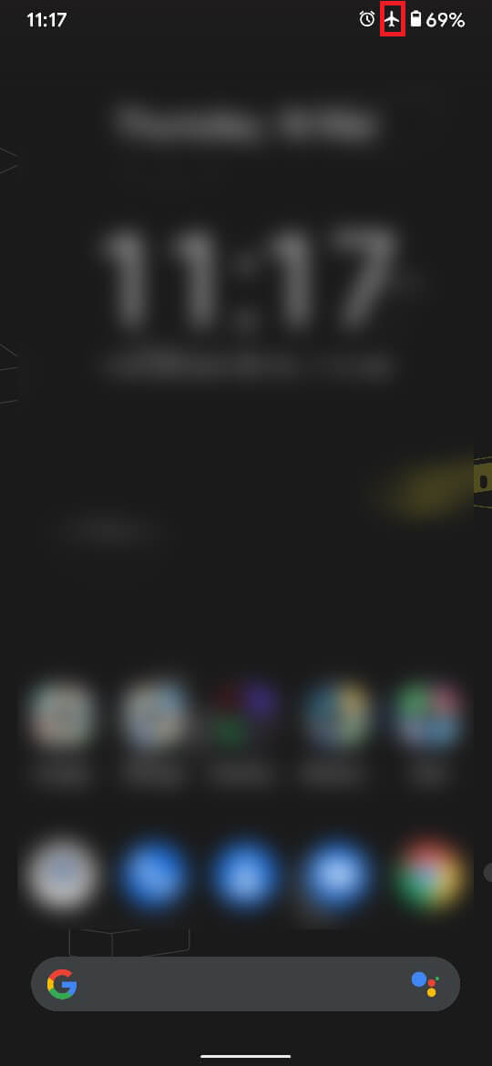 Dacă vedeți o pictogramă care seamănă cu un avion, atunci modul Avion a fost activat pe dispozitiv.