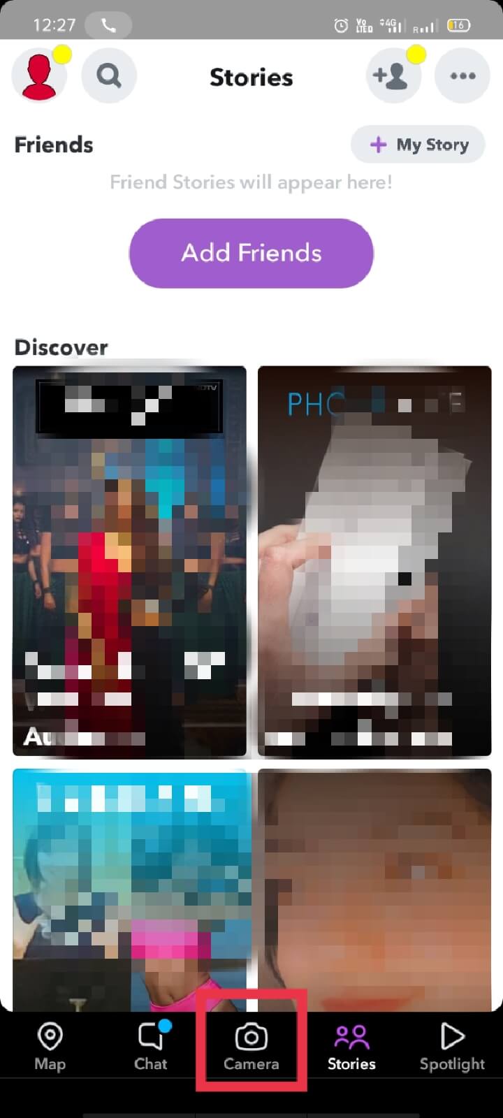 atingeți „Cercul” prezent în centru în partea de jos a ecranului pentru a găsi fila „Snap”.