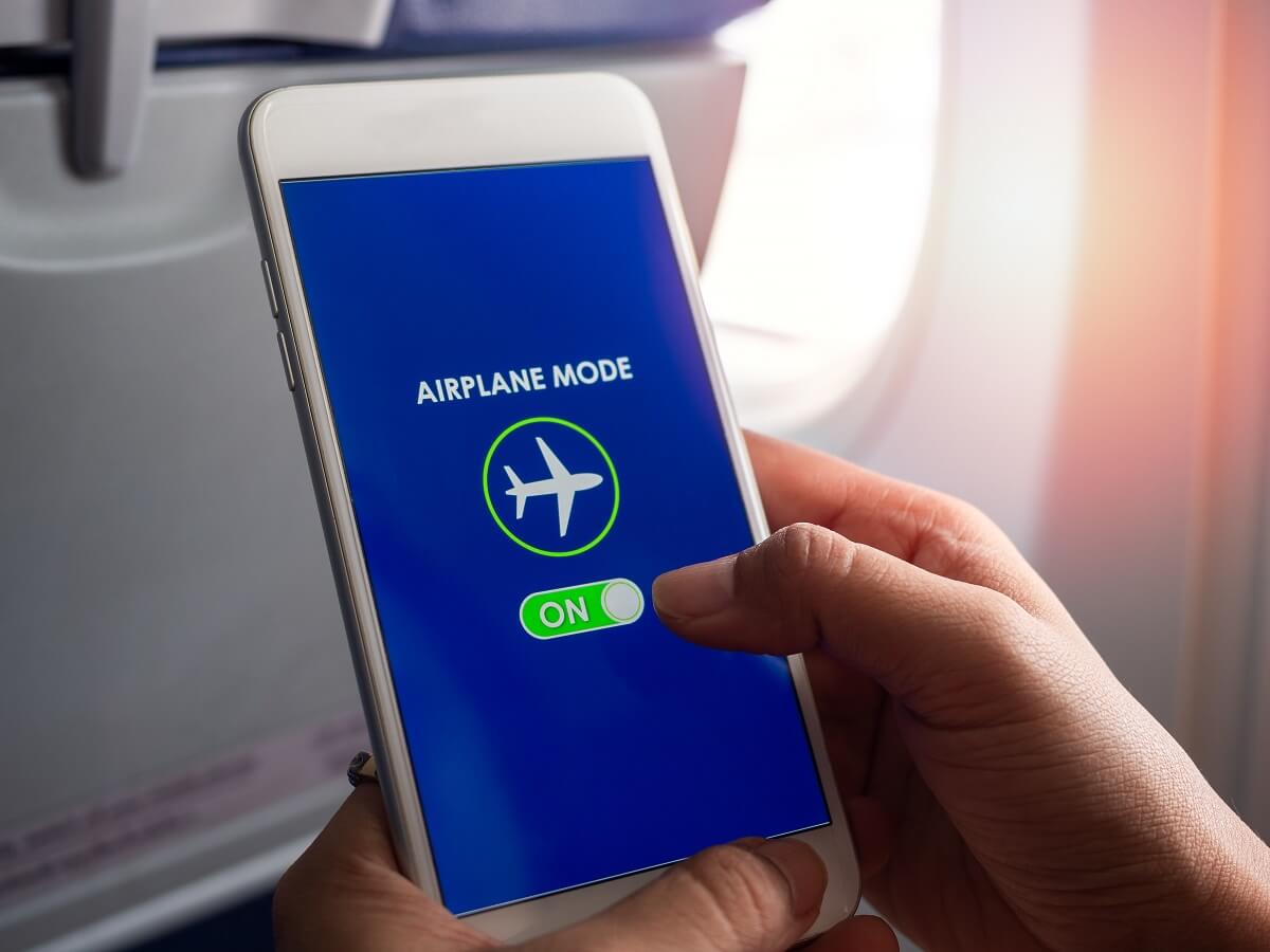 éteignez ou mettez votre téléphone en mode avion pendant le chargement