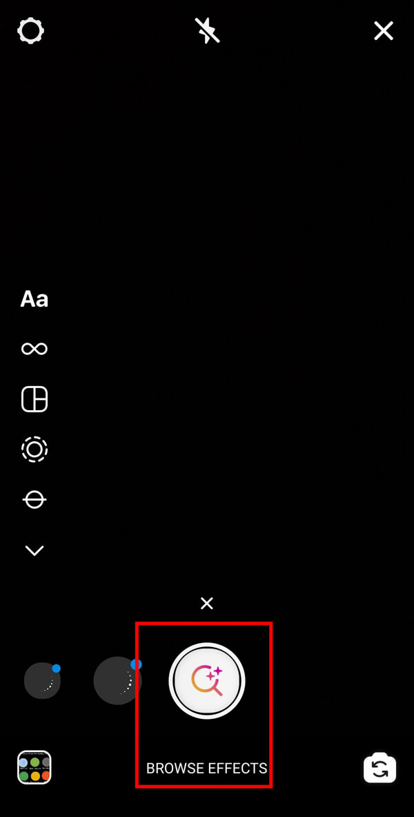 Maintenant, faites glisser la fonction "Filtres" vers l'extrême droite jusqu'à ce que vous obteniez l'option Parcourir les effets.