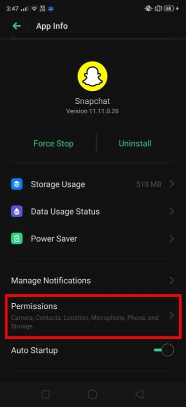 Appuyez dessus et faites défiler jusqu'à la section Autorisations et cliquez dessus. | Comment autoriser l'accès à la caméra sur Snapchat