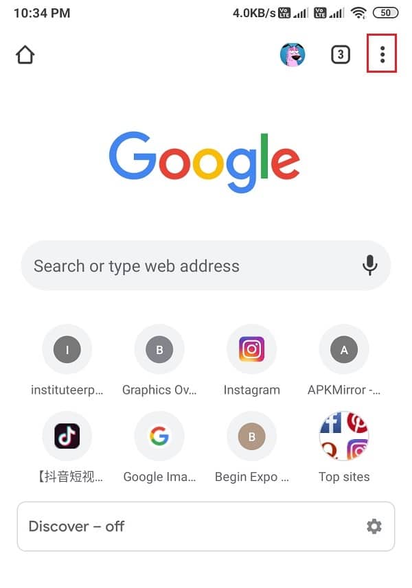 Faceți clic pe cele trei puncte verticale din colțul din dreapta sus al ecranului