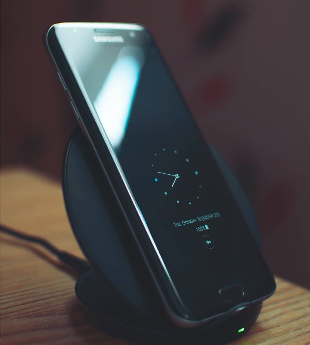 Bagaimana Pengisian Nirkabel Bekerja pada Samsung Galaxy S8 atau Note 8