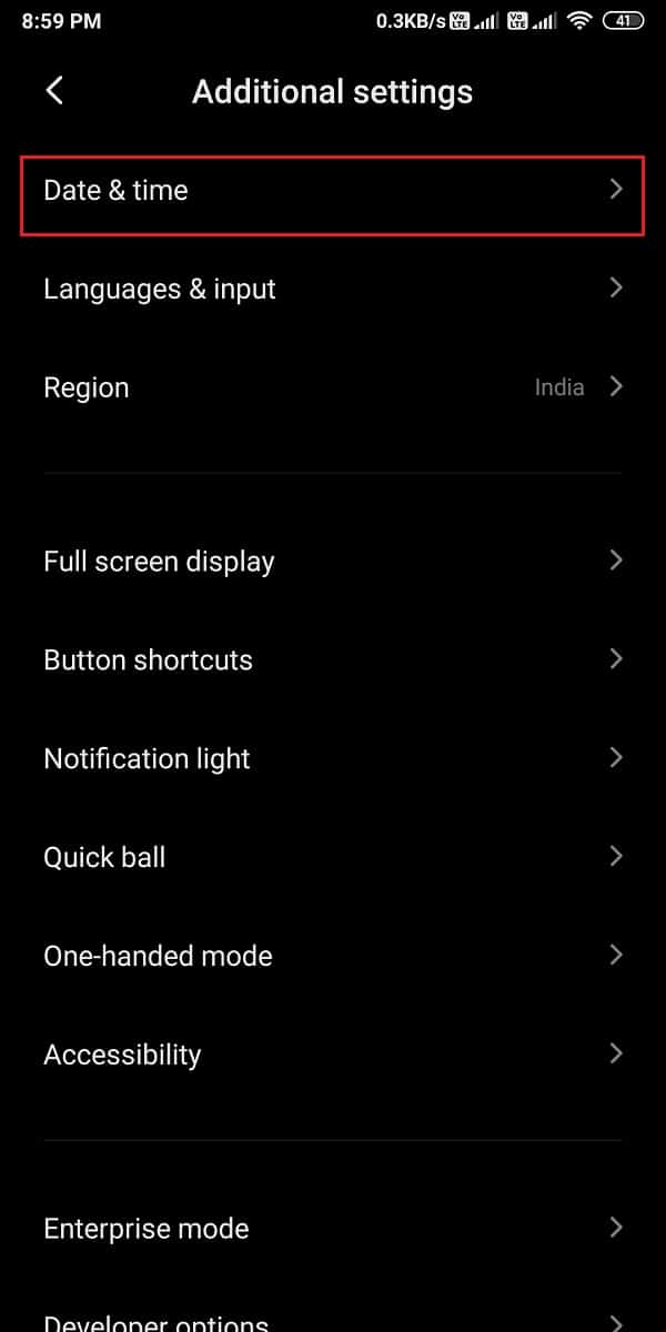 Klicken Sie unter Weitere Einstellungen auf Datum und Uhrzeit | Fix Instagram lässt mich nicht anmelden