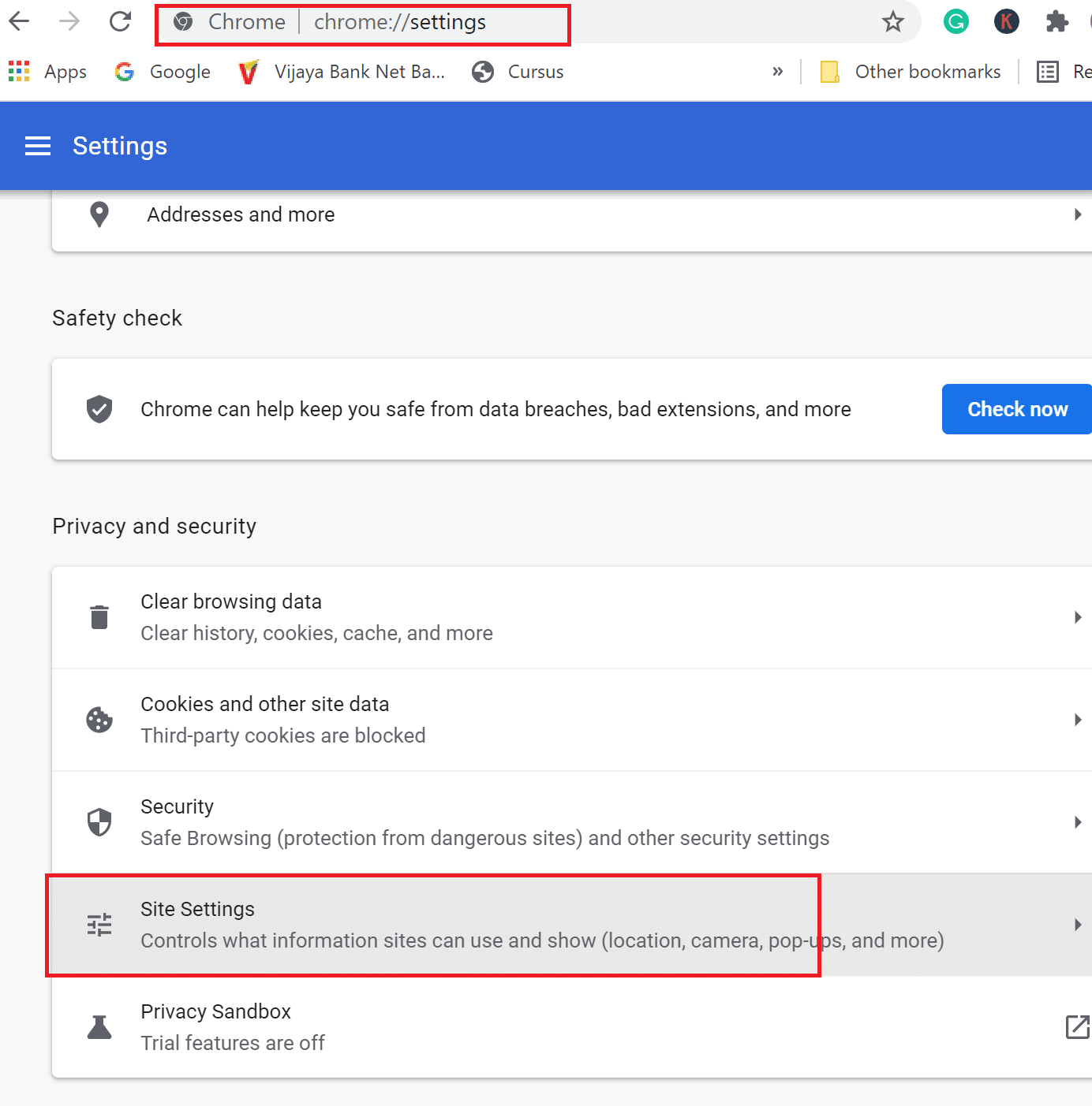 [プライバシーとセキュリティ]の下の[サイトの設定]をクリックします