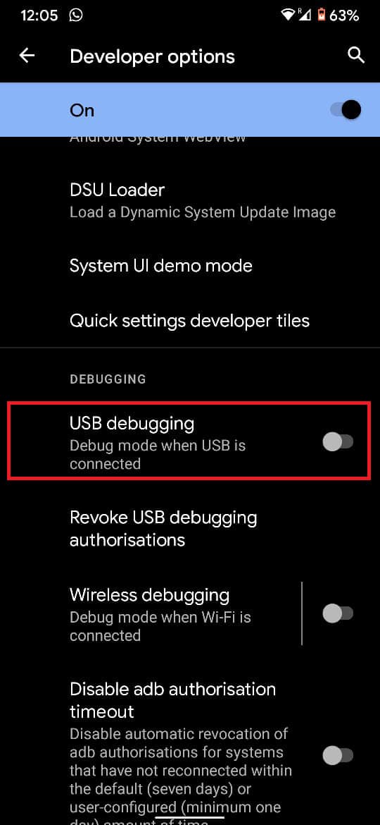 من قائمة خيارات المطور ، ابحث عن تصحيح أخطاء USB وفتح OEM | كيفية فتح أداة تحميل Bootloader عبر Fastboot على نظام Android