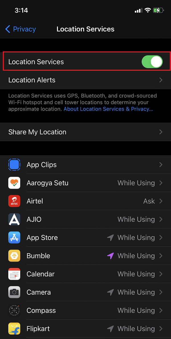 Konum servislerini etkisiz hale getir. Şarj olurken iPhone'un aşırı ısınmasını düzeltin