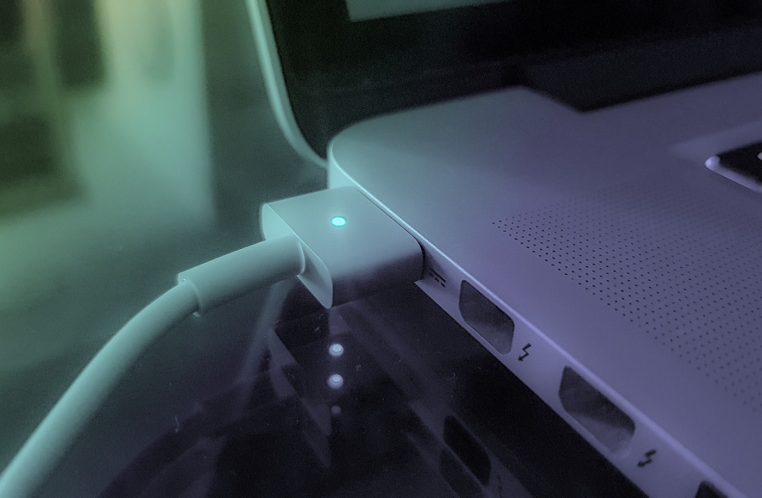 Macアダプタを確認してください