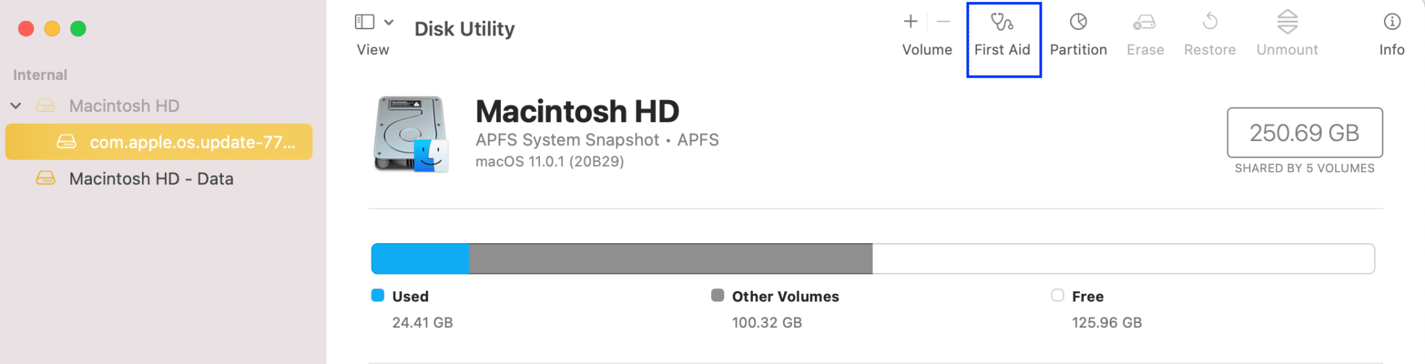 Disk Yardımcı Programındaki en şaşırtıcı araç İlk Yardım'dır. Yardımcı Programlar Klasörü Mac nasıl kullanılır
