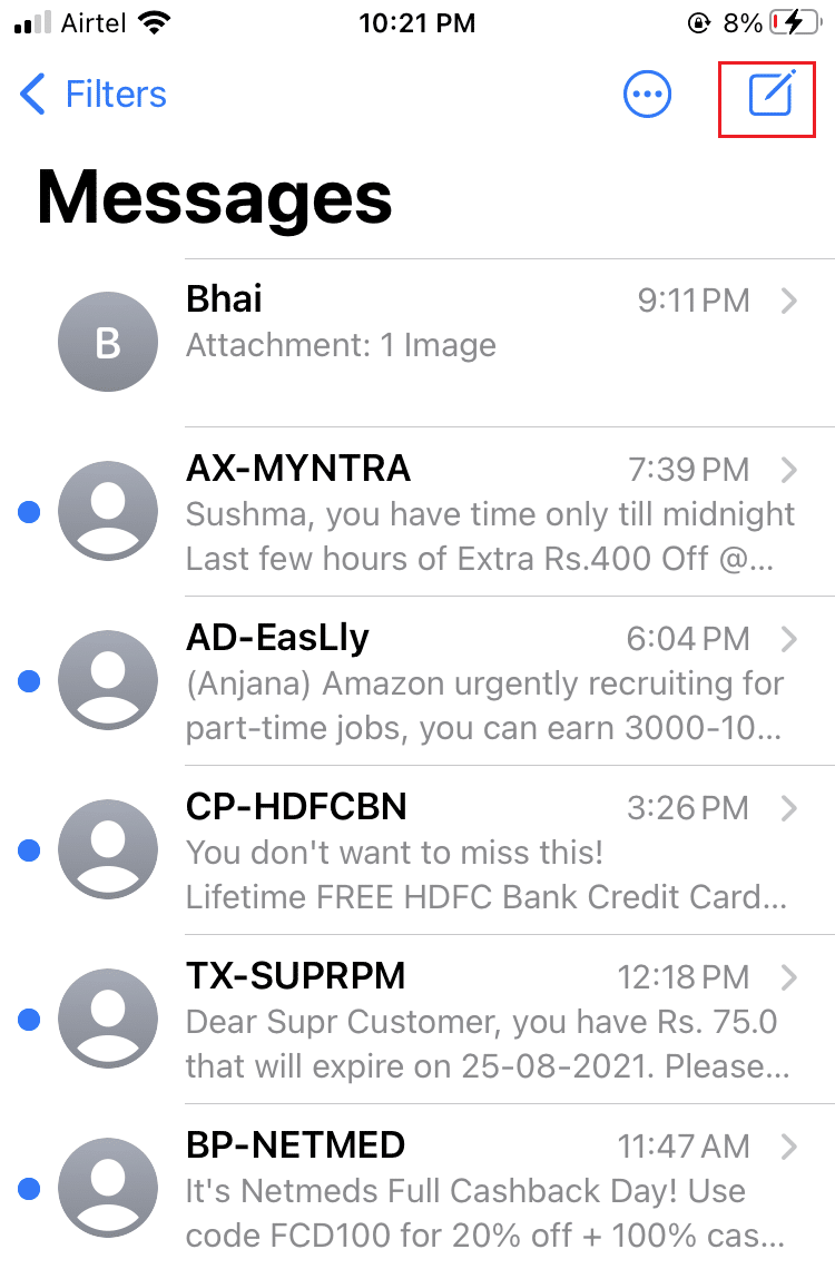 画面の右上隅にある作成アイコンをタップします| iPhoneでグループテキストを送信する方法