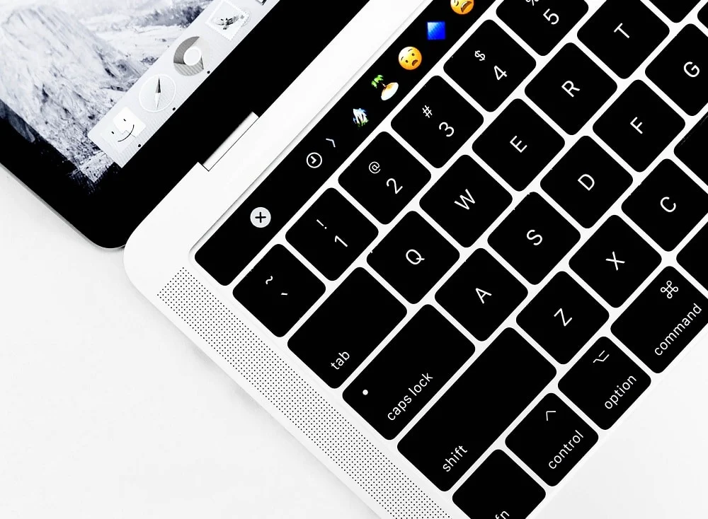 Shiftキーを押したままにして、セーフモードで起動します