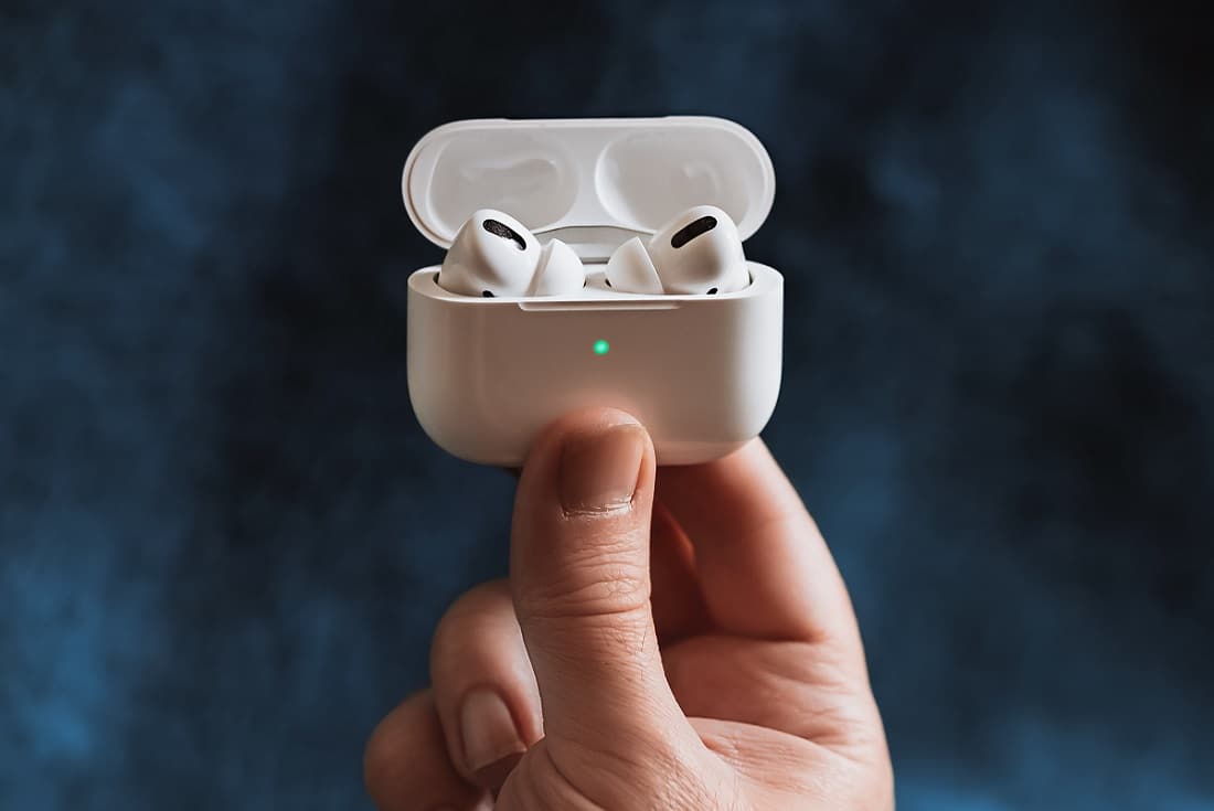 اشحن العلبة لشحن AirPods