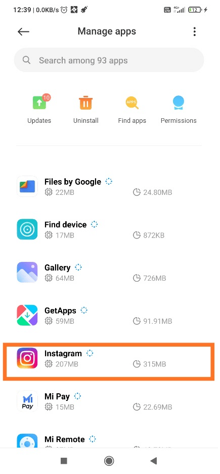 Scorri verso il basso o cerca Instagram dall'elenco delle app. Correggi l'errore di pubblicazione della storia di Instagram