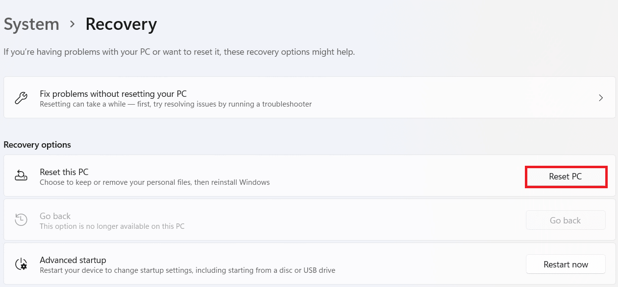 リカバリシステム設定の[このPCをリセット]オプションの横にある[PCのリセット]ボタンをクリックします。