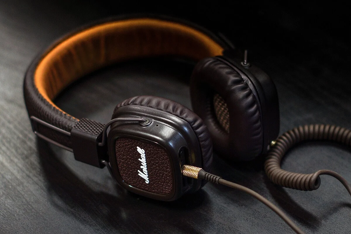 sambungkan headphone dengan benar. Cara Memperbaiki Headset Xbox One Tidak Berfungsi