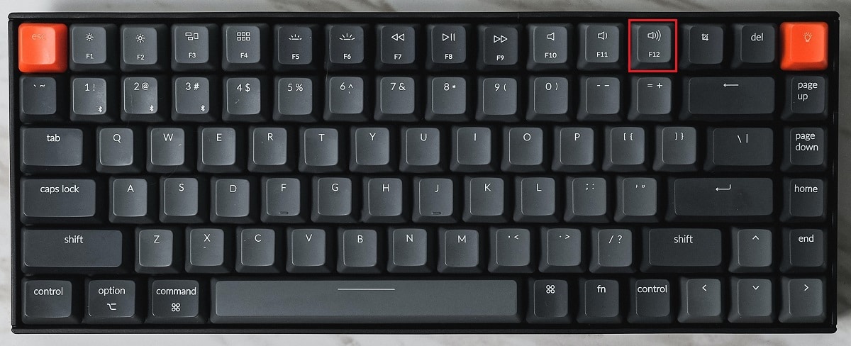 appuyez sur la touche de raccourci d'augmentation du volume dans le clavier