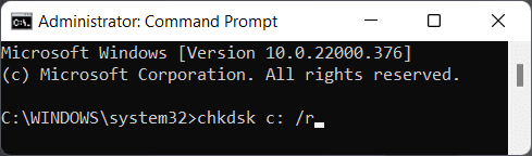 Invite de commande exécutant chkdsk