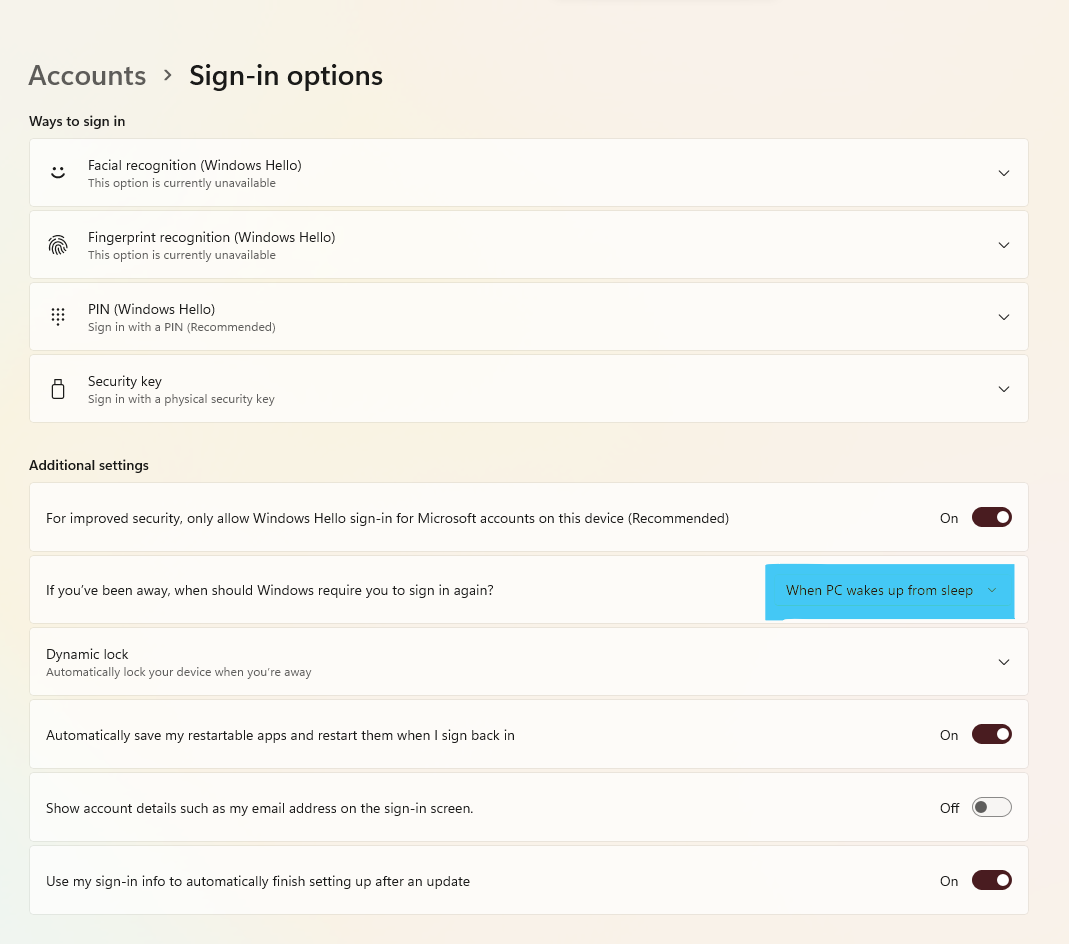 In Impostazioni aggiuntive, individua l'opzione che chiede Se sei stato via, quando Windows dovrebbe richiederti di accedere nuovamente e fai clic sul menu a discesa a destra. Come abilitare o disabilitare la password di riattivazione in Windows 11
