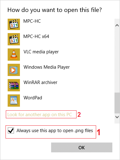 最初のチェックマーク常にこのアプリを使用して.pngファイルを開き、[このPCで別のアプリを探す]をクリックします