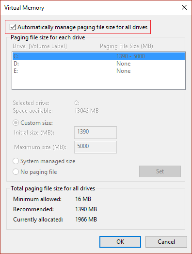 Segno di spunta Gestisci automaticamente le dimensioni del file di paging per tutte le unità