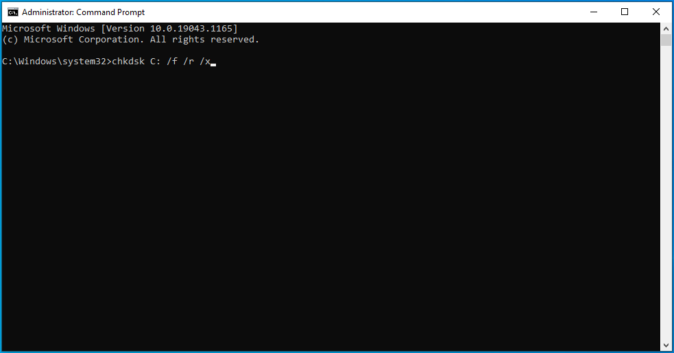 Tapez chkdsk C: /f /r /x.