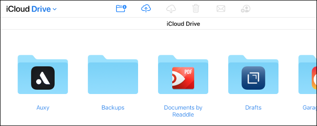 محرك iCloud على iCloud.com.