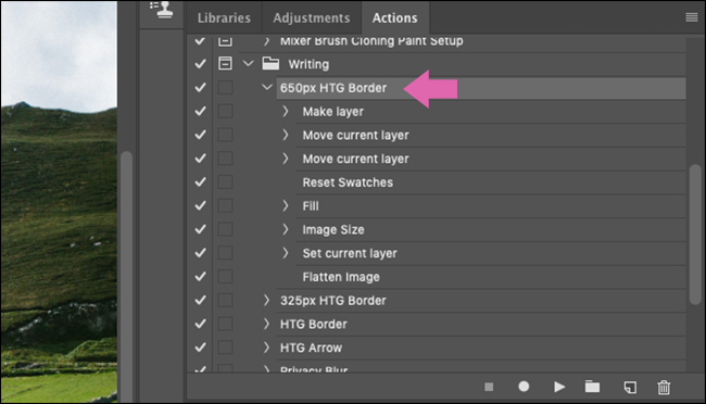Uma ação "650px HTG Border" no menu "Ações" do Photoshop.