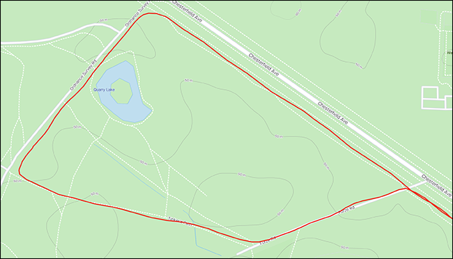 Peta GPS yang menunjukkan rute lari melingkar.
