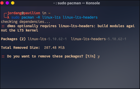 Usa pacman para desinstalar kernels en Arch Linux