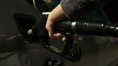 Pompa de combustibil Umplerea rezervorului de gaz