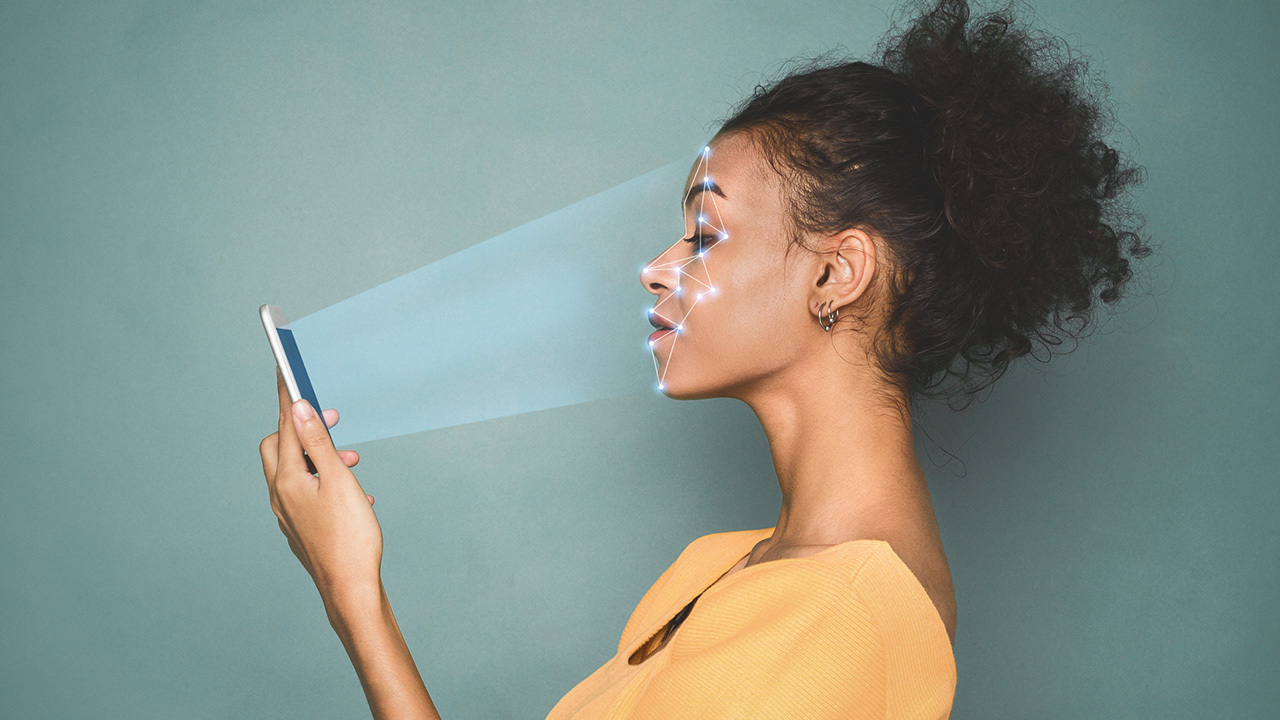 10 pasos esenciales para proteger su identidad en línea: FaceID