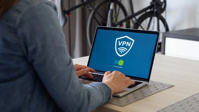 VPNを設定して使用する方法