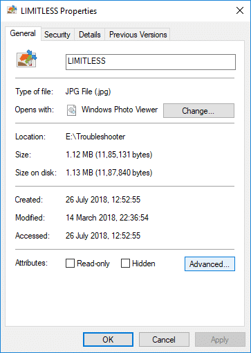 Cambie nuevamente a la pestaña General y luego haga clic en el botón Avanzado | Comprimir o descomprimir archivos y carpetas en Windows 10