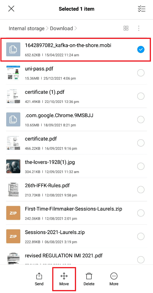 แตะที่ตัวเลือกการย้าย วิธีเปิดไฟล์ MOBI บน Android