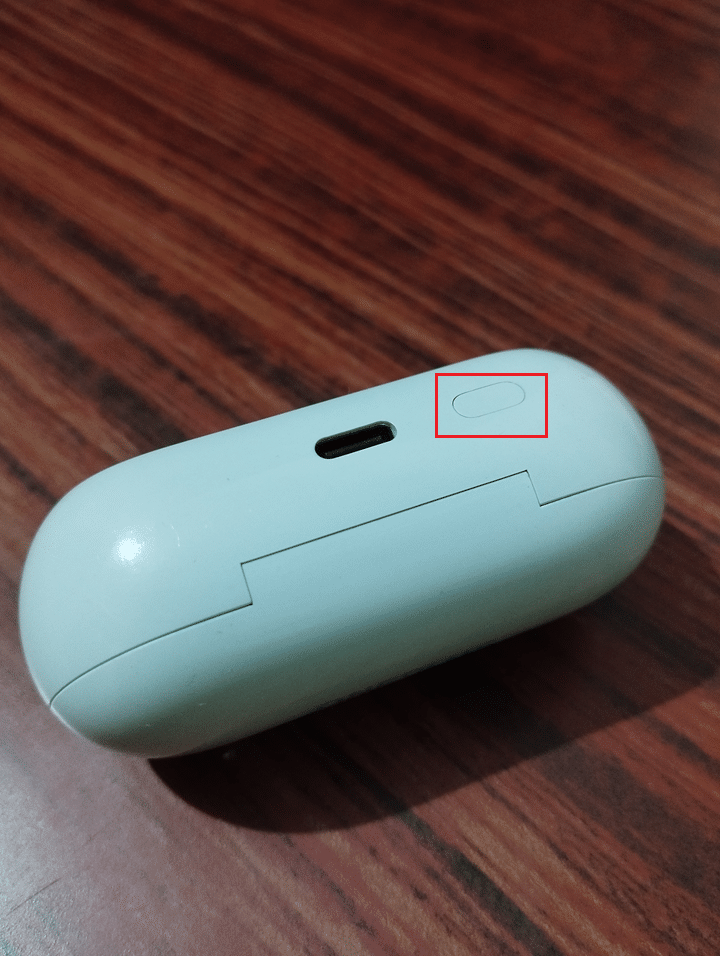 premi il pulsante di accensione del tuo dispositivo Bluetooth