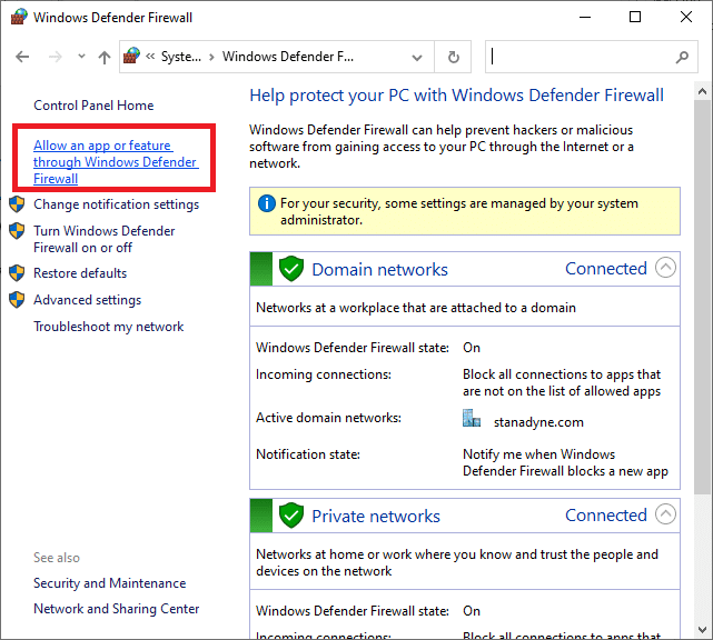 W wyskakującym okienku kliknij Zezwalaj aplikacji lub funkcji przez Zaporę Windows Defender.