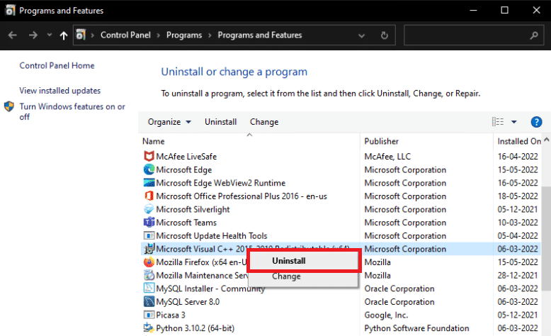Listede Microsoft Visual C++ programlarını bulun. Onlara sağ tıklayın ve her bir öğeyi seçtikten sonra Kaldır'a tıklayın.