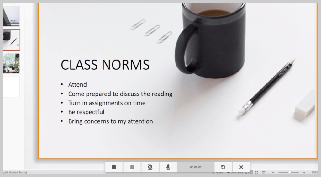 Esempio di un video dettagliato che mostra le aspettative per le norme di classe.