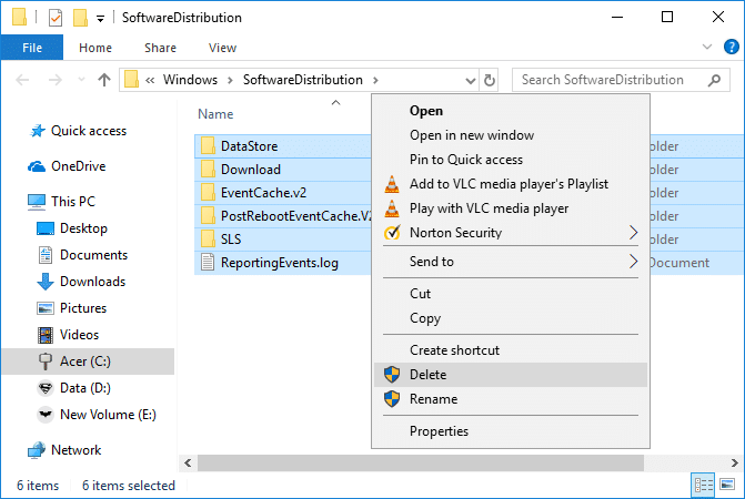 删除 SoftwareDistribution 下的所有文件和文件夹