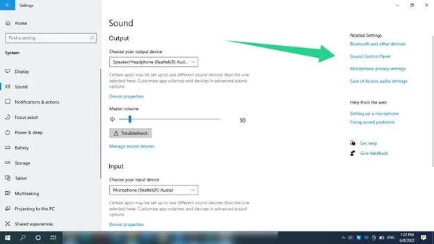 قد يكون الصوت الخاص بك متقطعًا لأن Windows أو تطبيق جهة خارجية قد يحاول ويفشل في تحسين الصوت