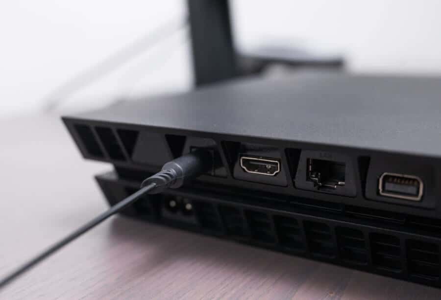 Trennen Sie das Netzkabel der Playstation