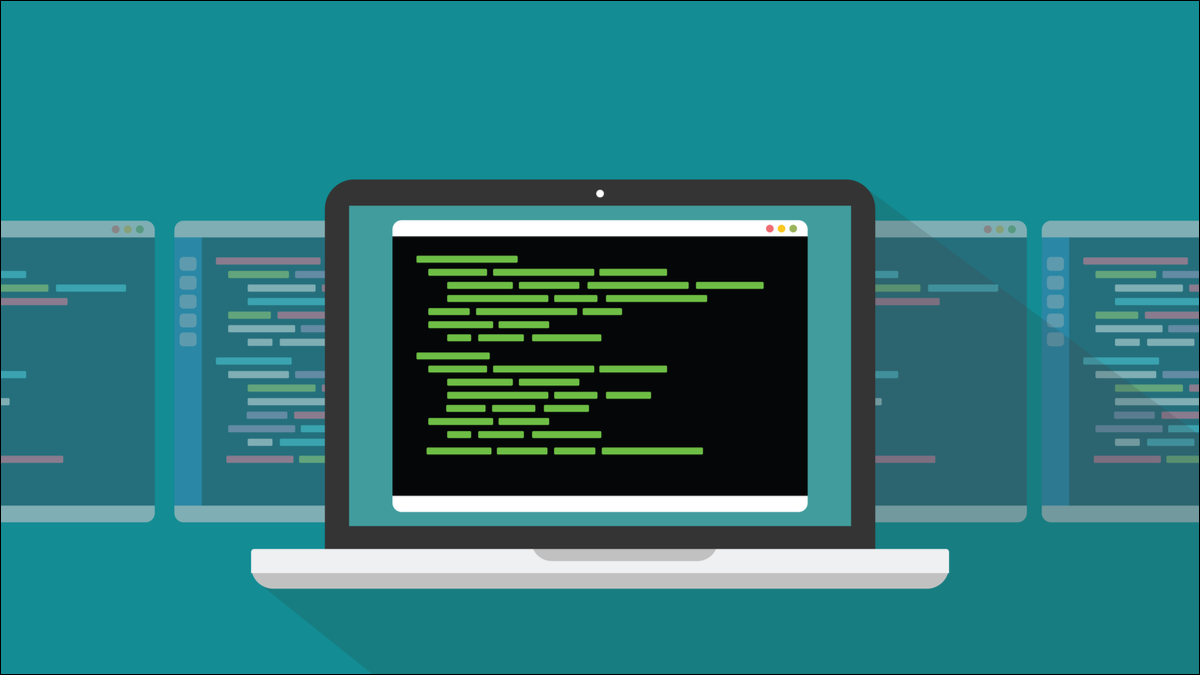 Terminale Linux sullo schermo di un laptop.