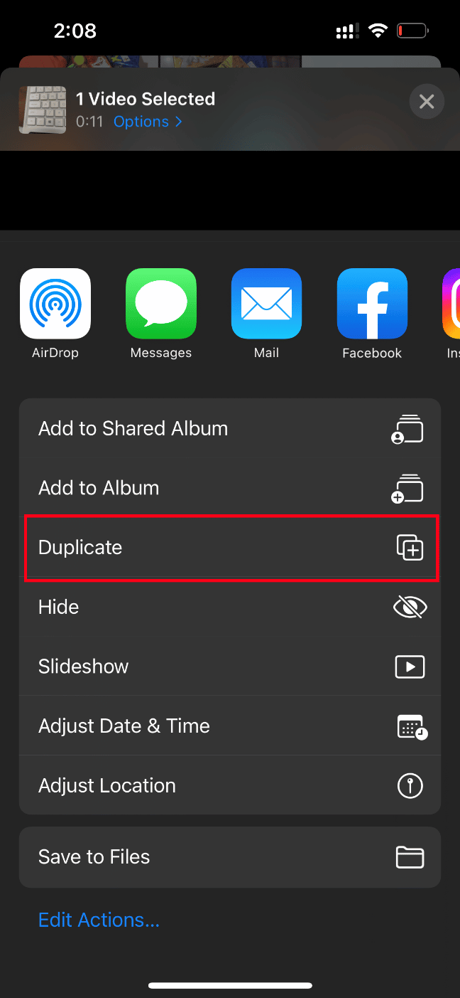 Appuyez sur Dupliquer. Correction d'une erreur survenue lors du chargement d'une version de meilleure qualité de cette vidéo iPhone