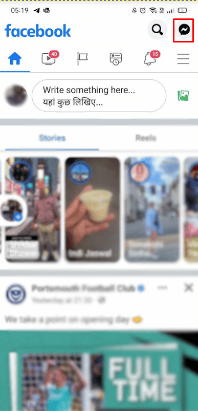 Sağ üst köşedeki Messenger simgesine dokunun