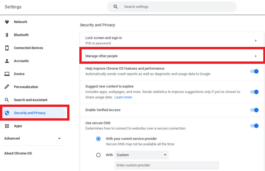 Klicken Sie im Bereich Sicherheit und Datenschutz auf Andere Personen verwalten | So umgehen Sie den Administrator auf dem Schul-Chromebook