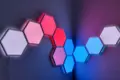 Examen des panneaux lumineux Govee Glide Hexa : mettez-les sur votre mur
